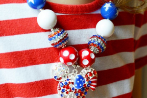 Bubblegum necklace craft idea