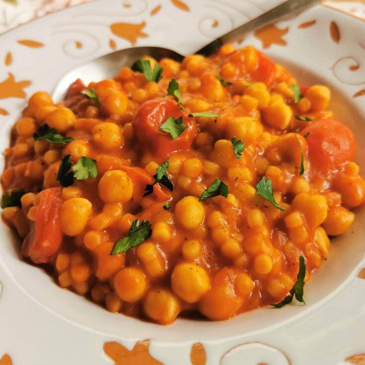 Image for Easy Fregola Sarda Recipe with Chickpeas and Tomato.